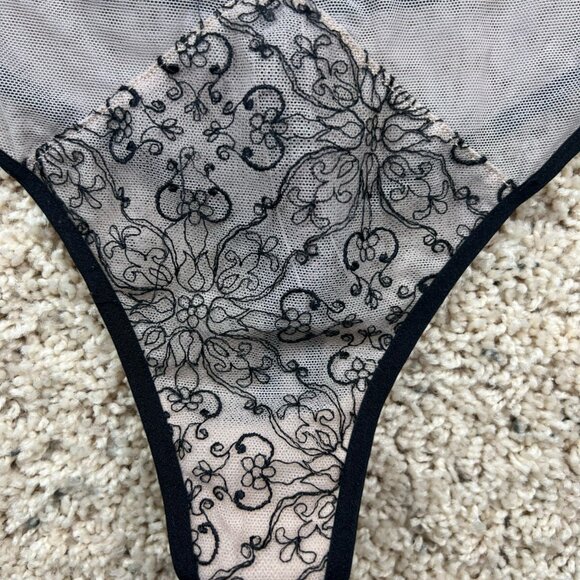 Victoria's Secret VERY SEXY Lace Unlined Demi Bra Set With Panties Valentines - Picture 4 of 12